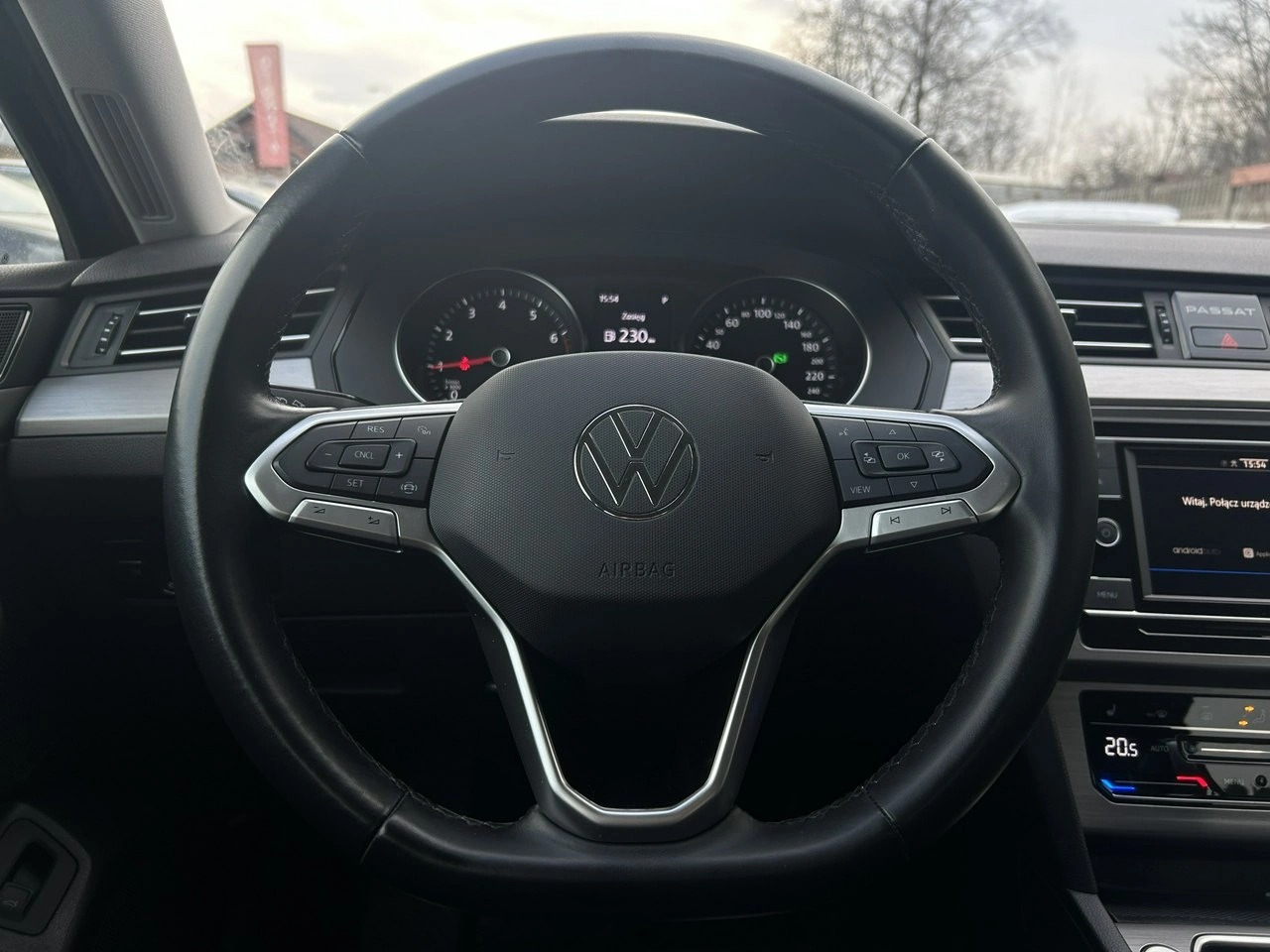 Volkswagen Passat - Zdjęcie 4