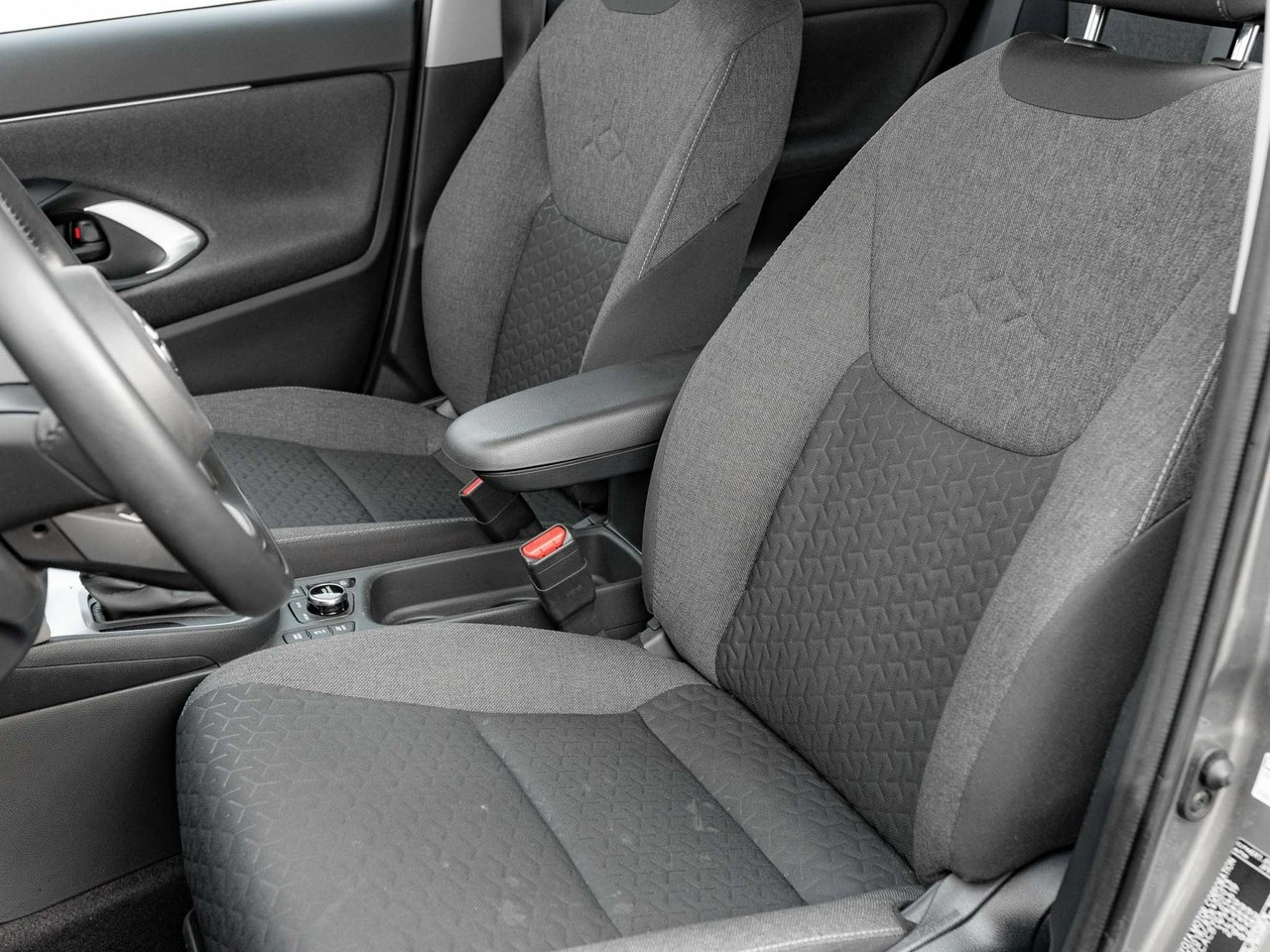 Toyota Yaris Cross - Zdjęcie 11