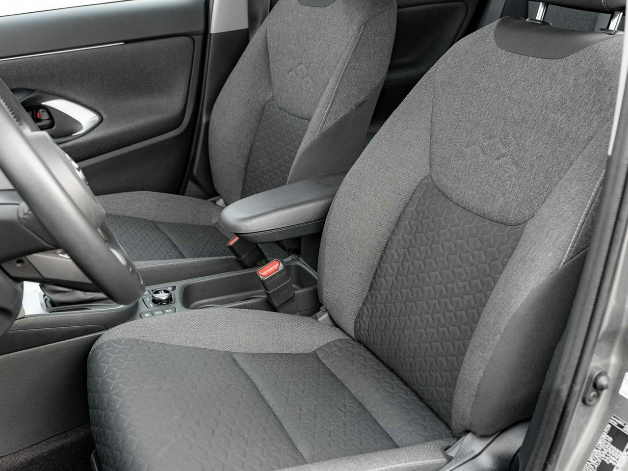 Toyota Yaris Cross - Zdjęcie 11