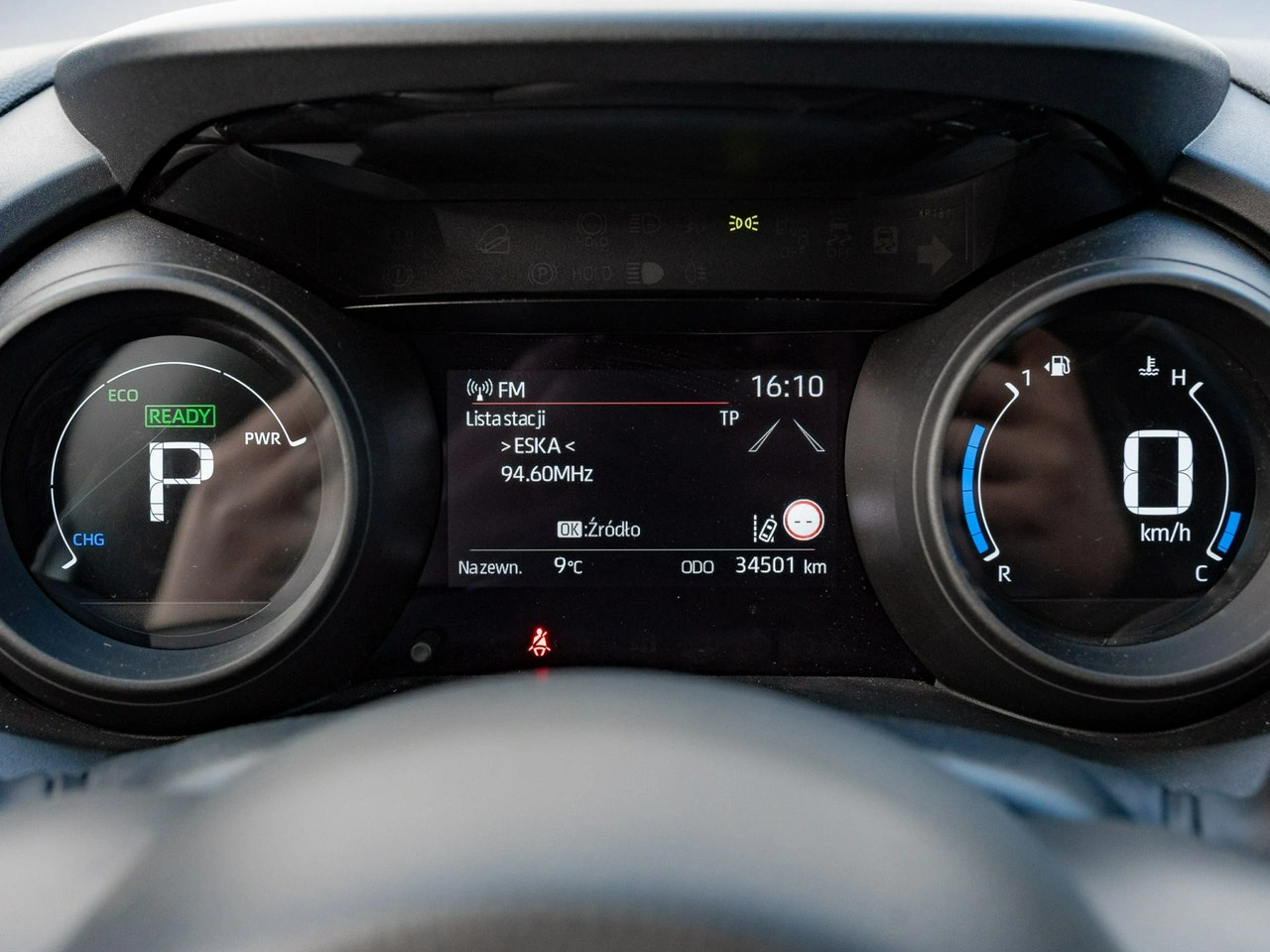 Toyota Yaris Cross - Zdjęcie 12