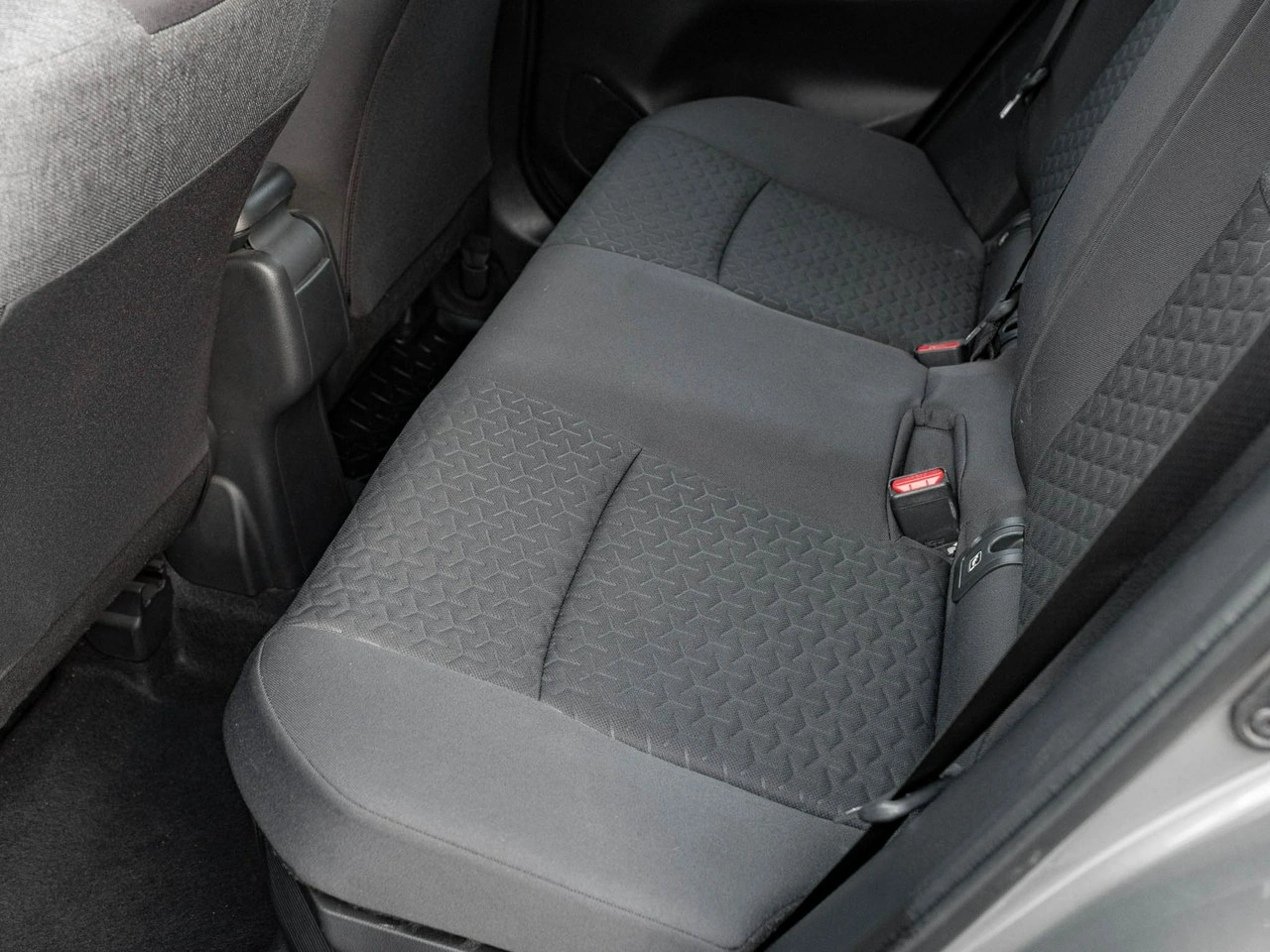 Toyota Yaris Cross - Zdjęcie 24