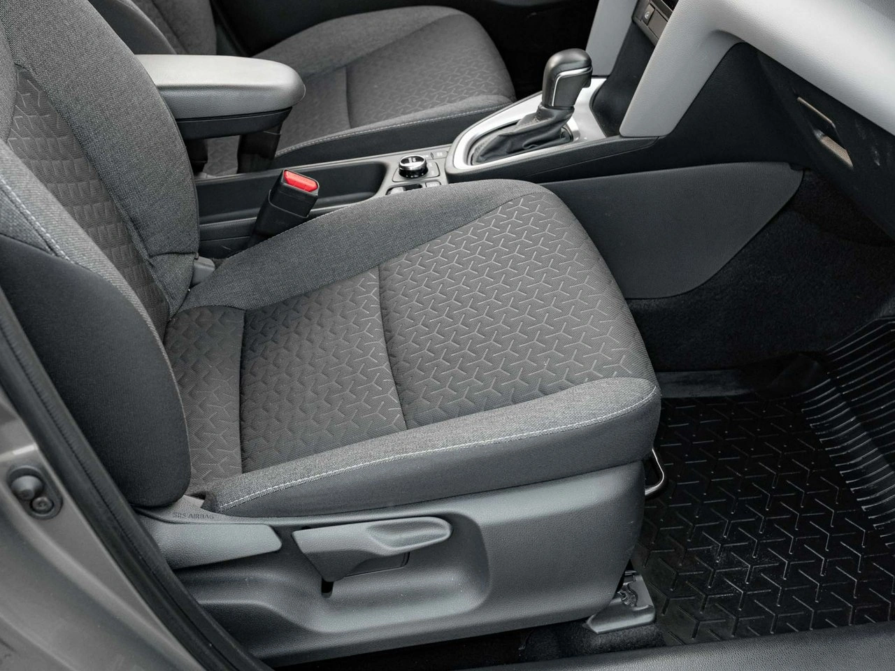 Toyota Yaris Cross - Zdjęcie 30