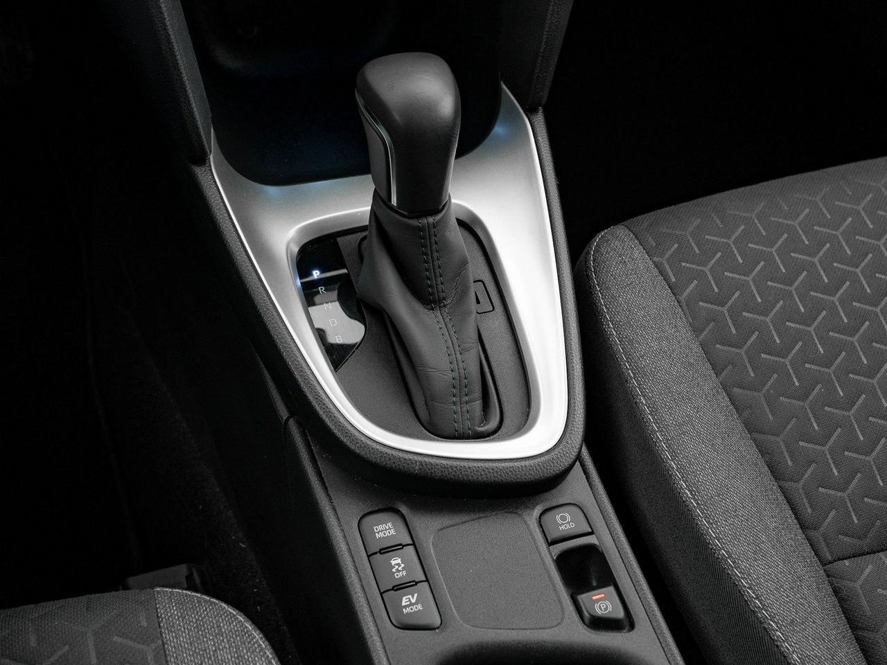 Toyota Yaris Cross - Zdjęcie 17