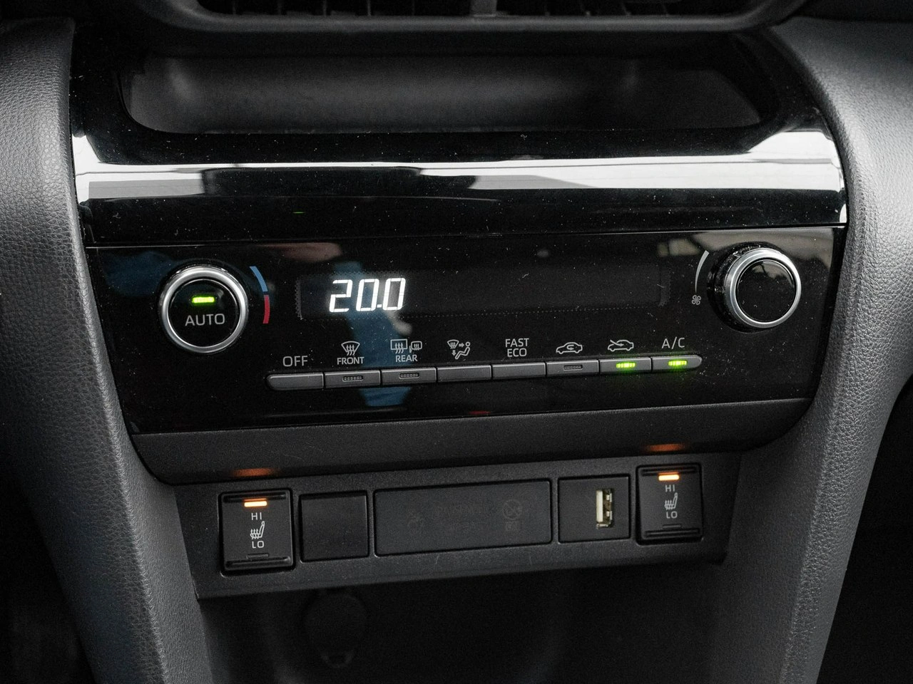 Toyota Yaris Cross - Zdjęcie 18