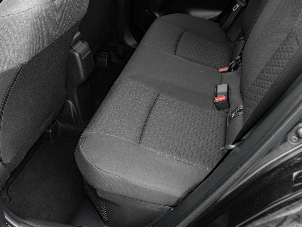 Toyota Yaris Cross - Zdjęcie 25