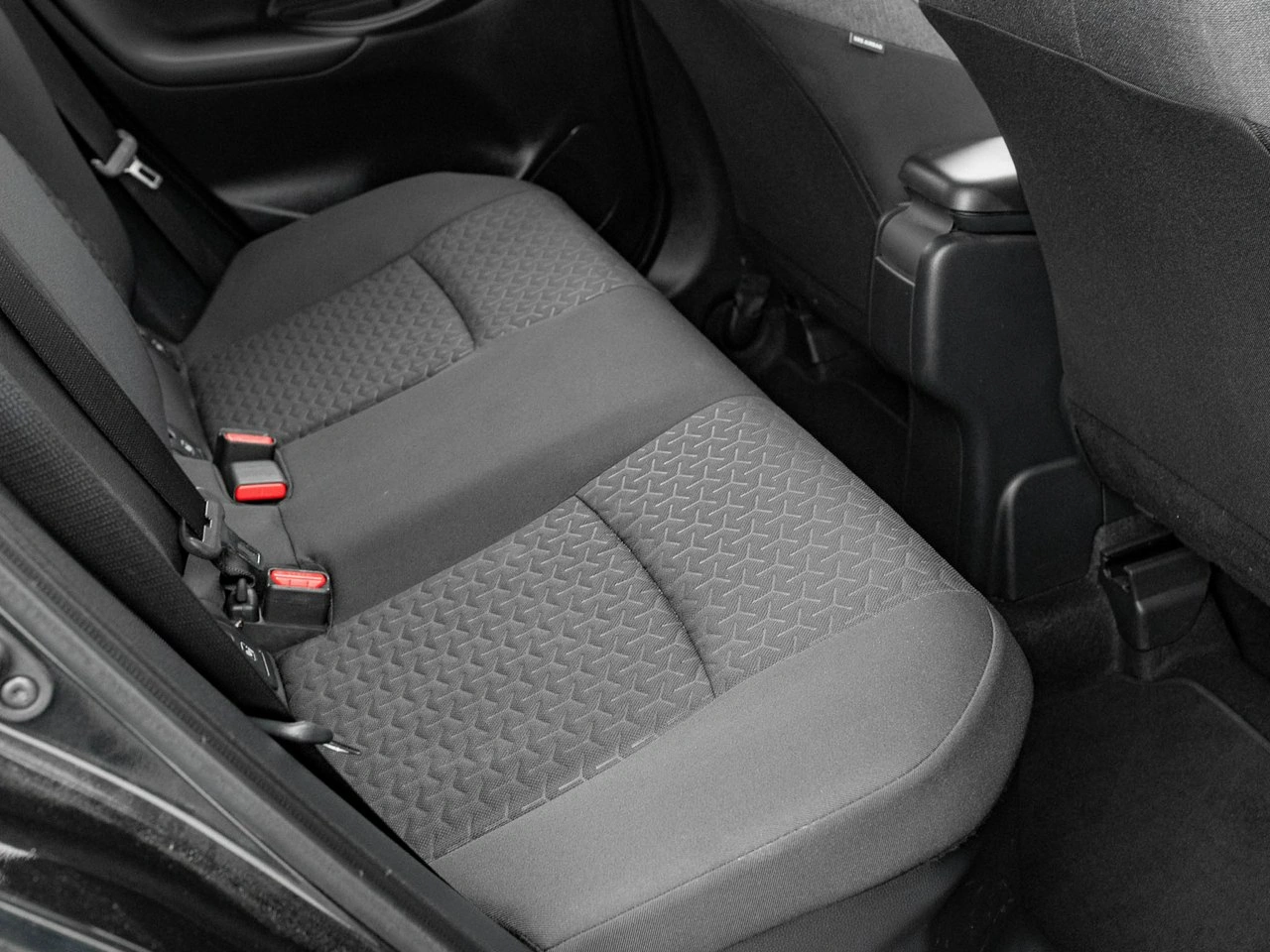 Toyota Yaris Cross - Zdjęcie 28