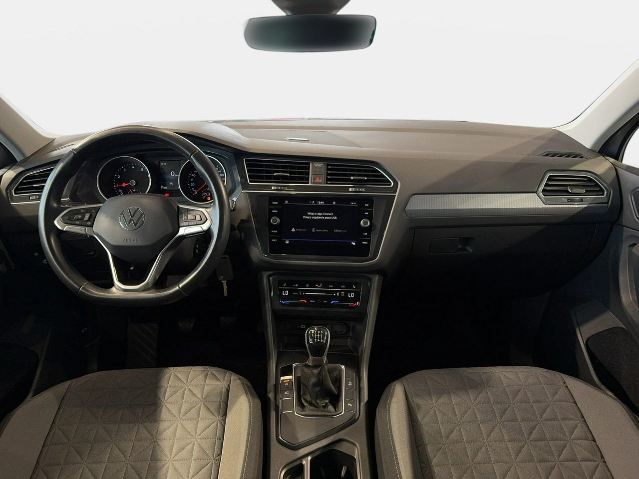 Volkswagen Tiguan - Zdjęcie 15