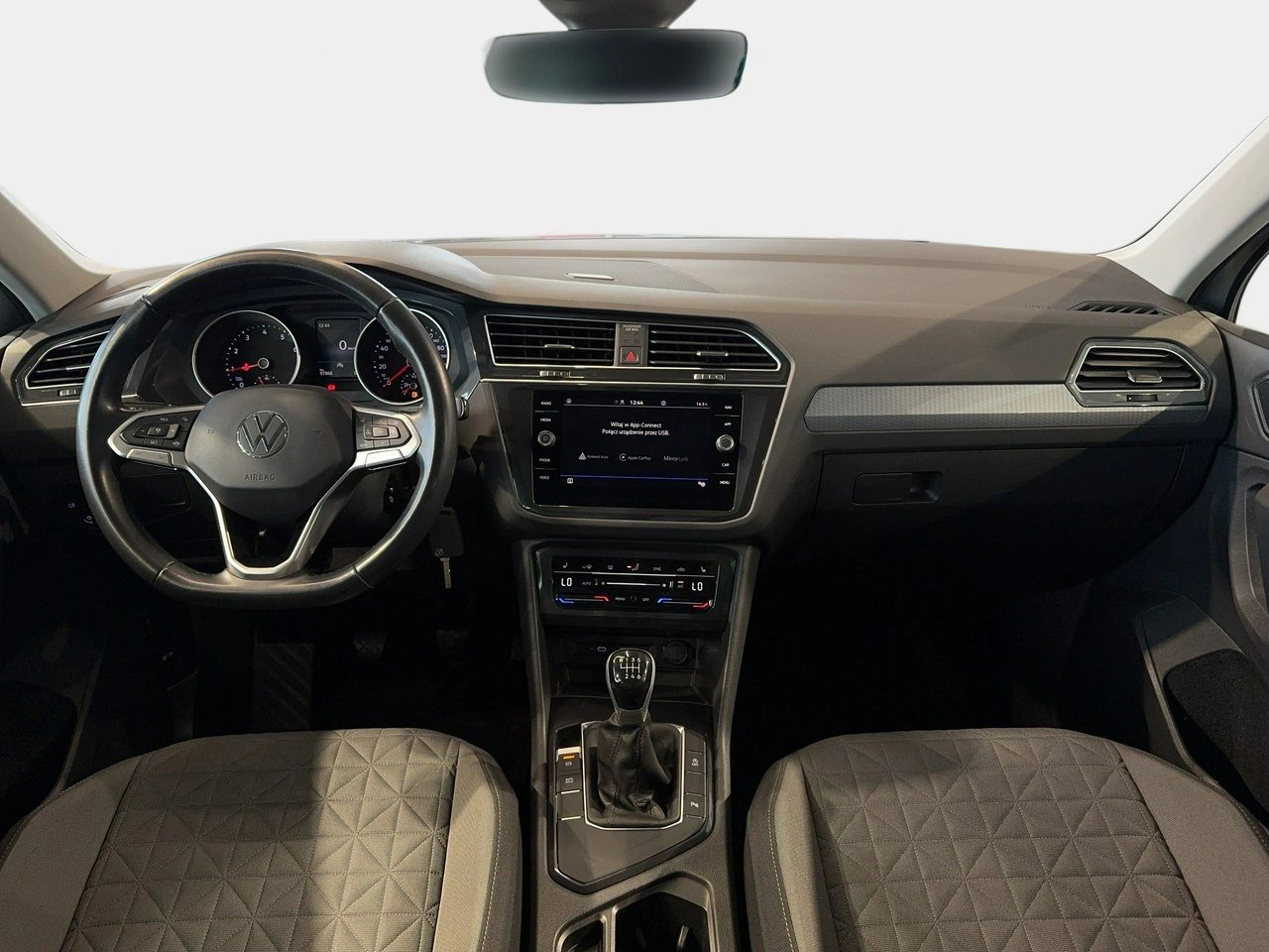 Volkswagen Tiguan - Zdjęcie 15