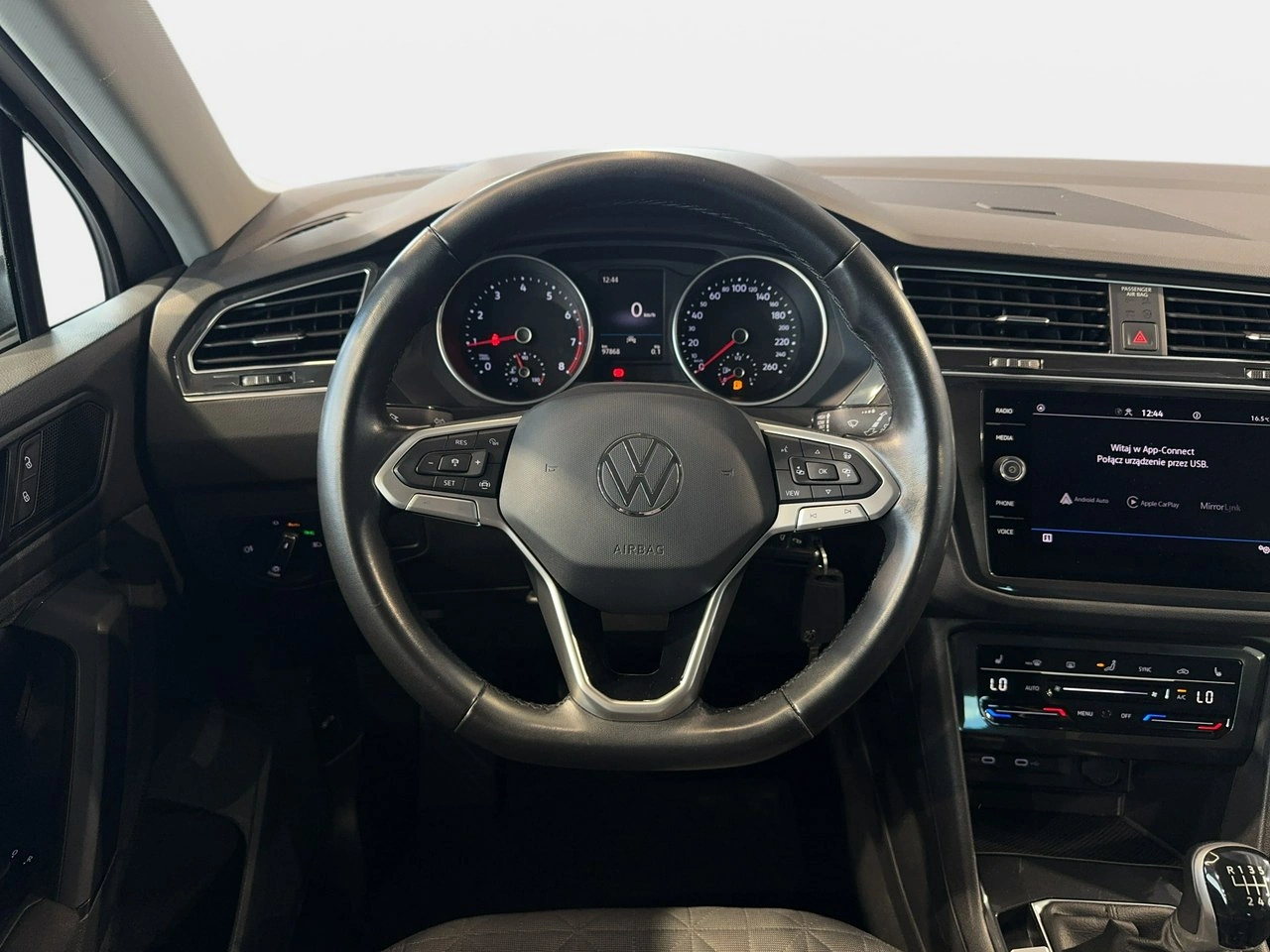 Volkswagen Tiguan - Zdjęcie 16