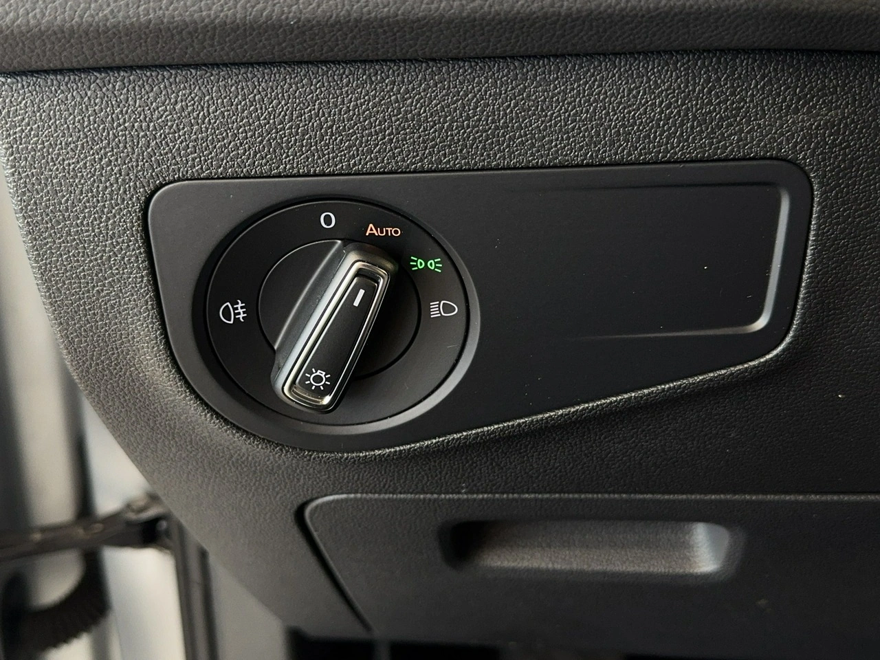 Volkswagen Tiguan - Zdjęcie 26