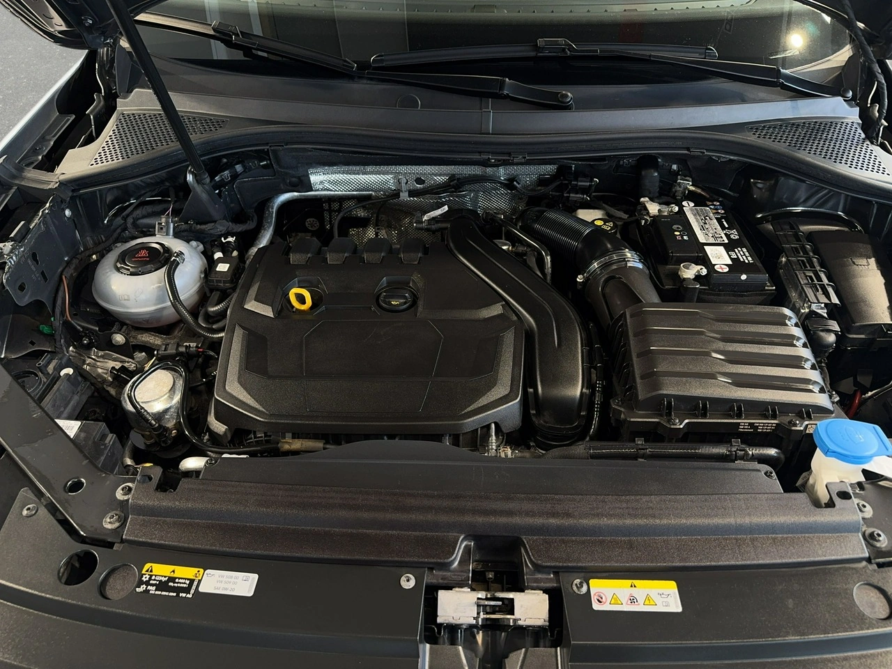 Volkswagen Tiguan - Zdjęcie 27