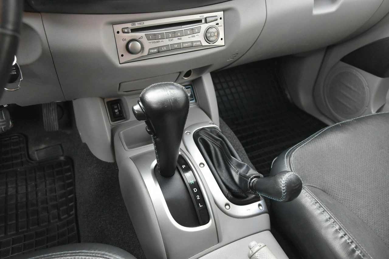 Mitsubishi L200 - Zdjęcie 9