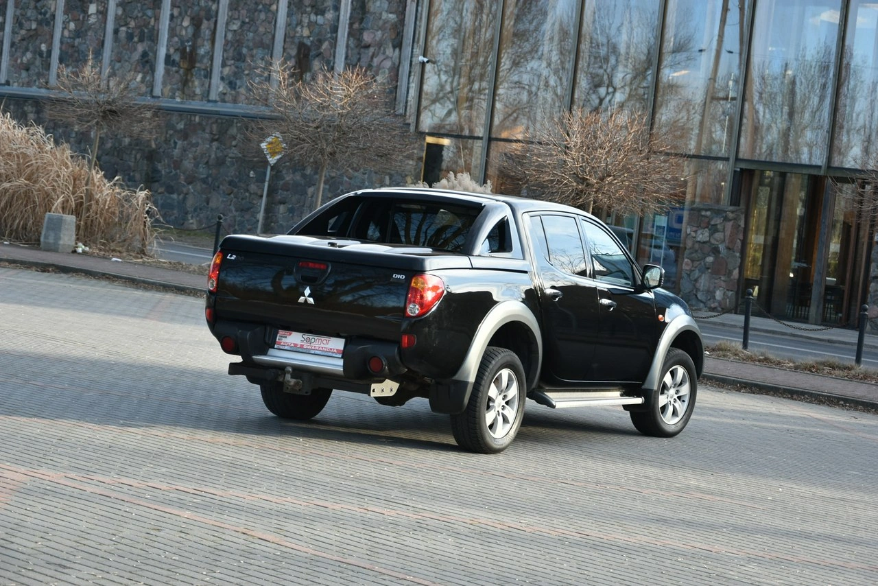 Mitsubishi L200 - Zdjęcie 20