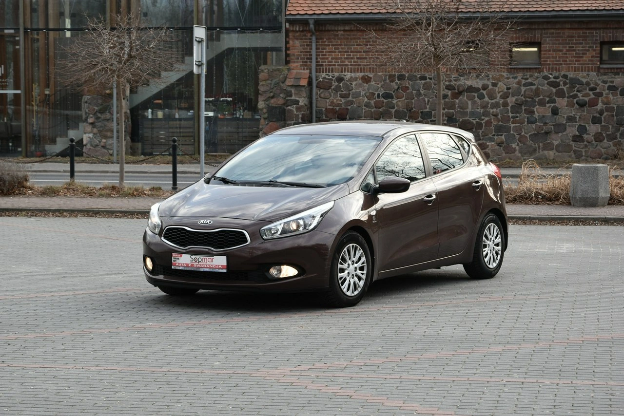 Kia Ceed - Zdjęcie 2
