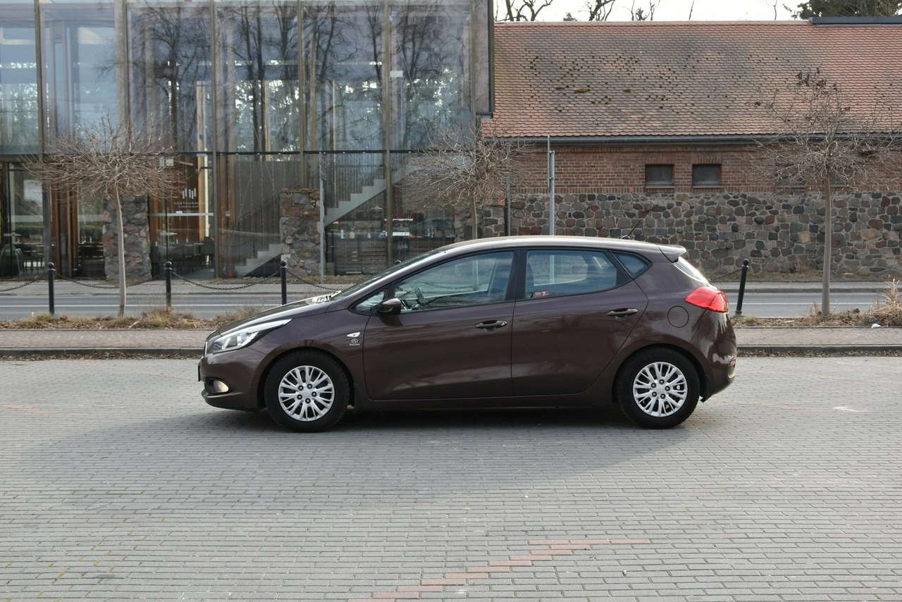 Kia Ceed - Zdjęcie 3