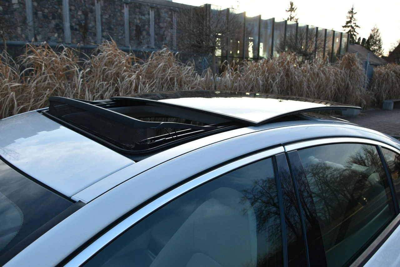 Jaguar XE - Zdjęcie 7