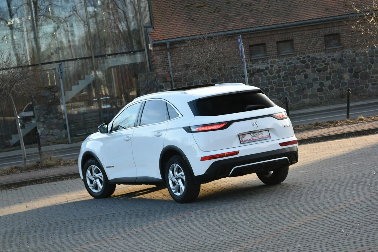 DS Automobiles DS 7 Crossback - Zdjęcie 17
