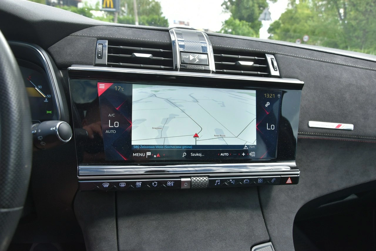 DS Automobiles DS 7 Crossback - Zdjęcie 32