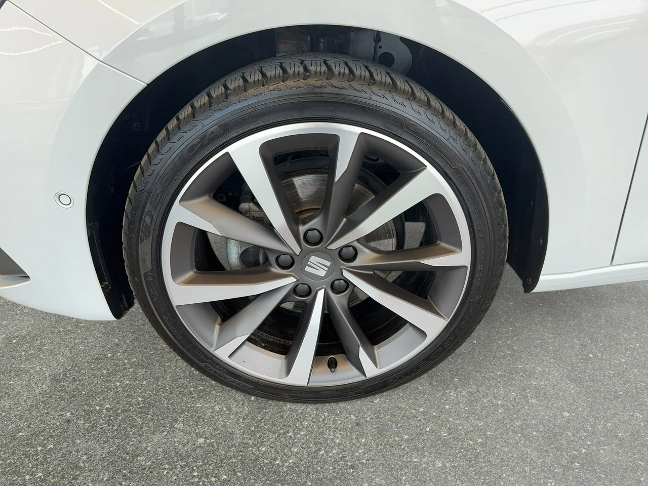 Seat Leon Sportstourer - Zdjęcie 8