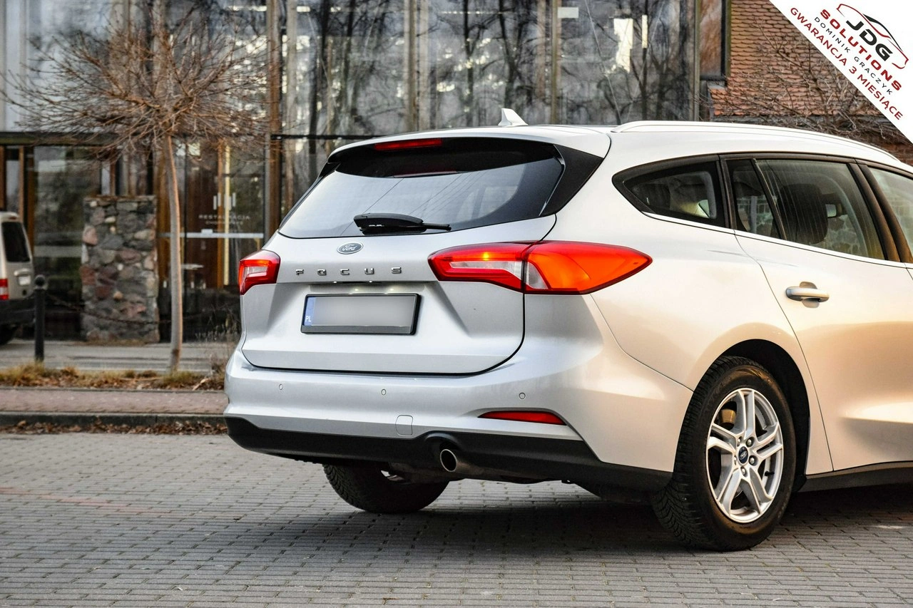 Ford Focus - Zdjęcie 9