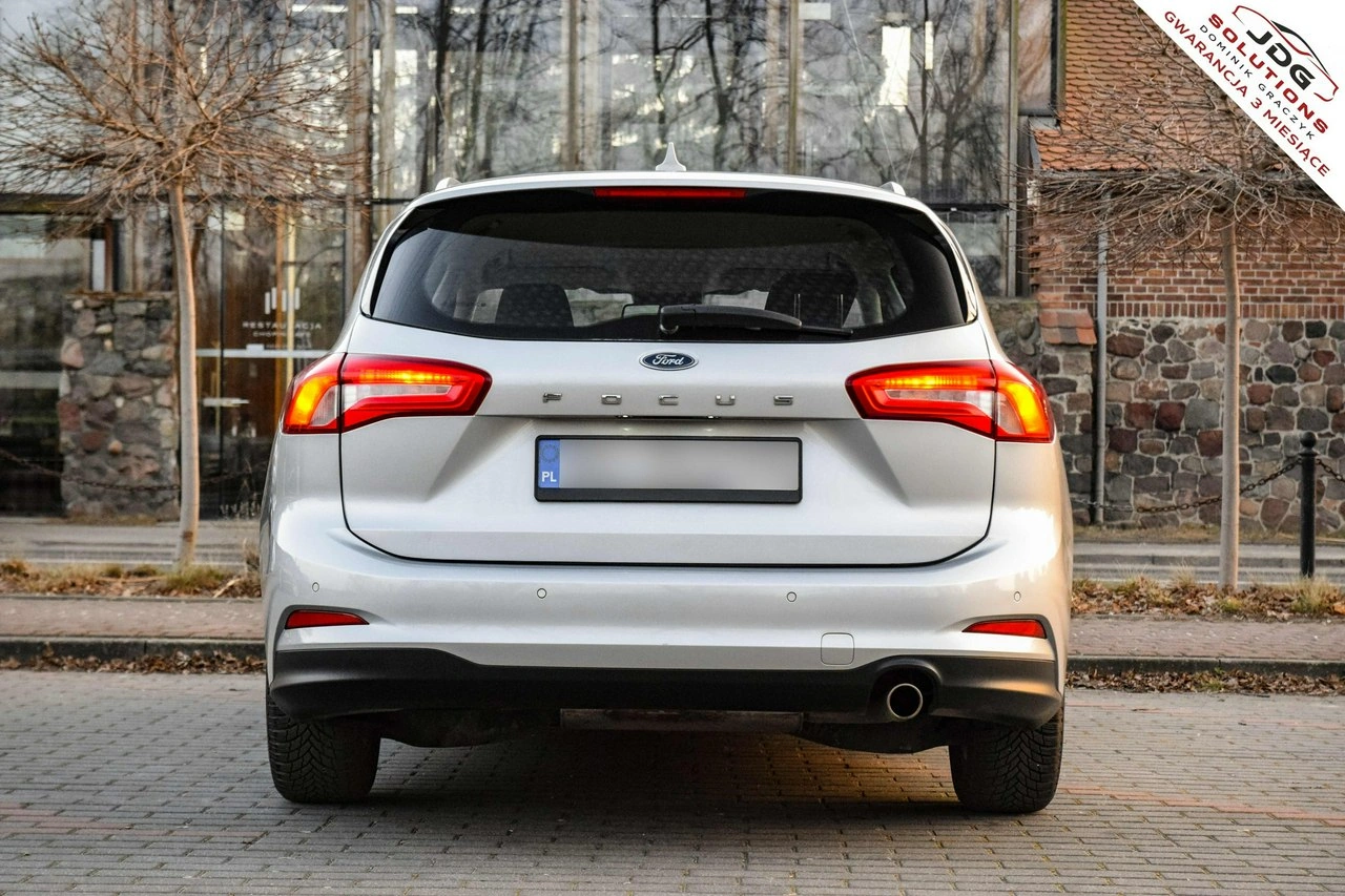 Ford Focus - Zdjęcie 11