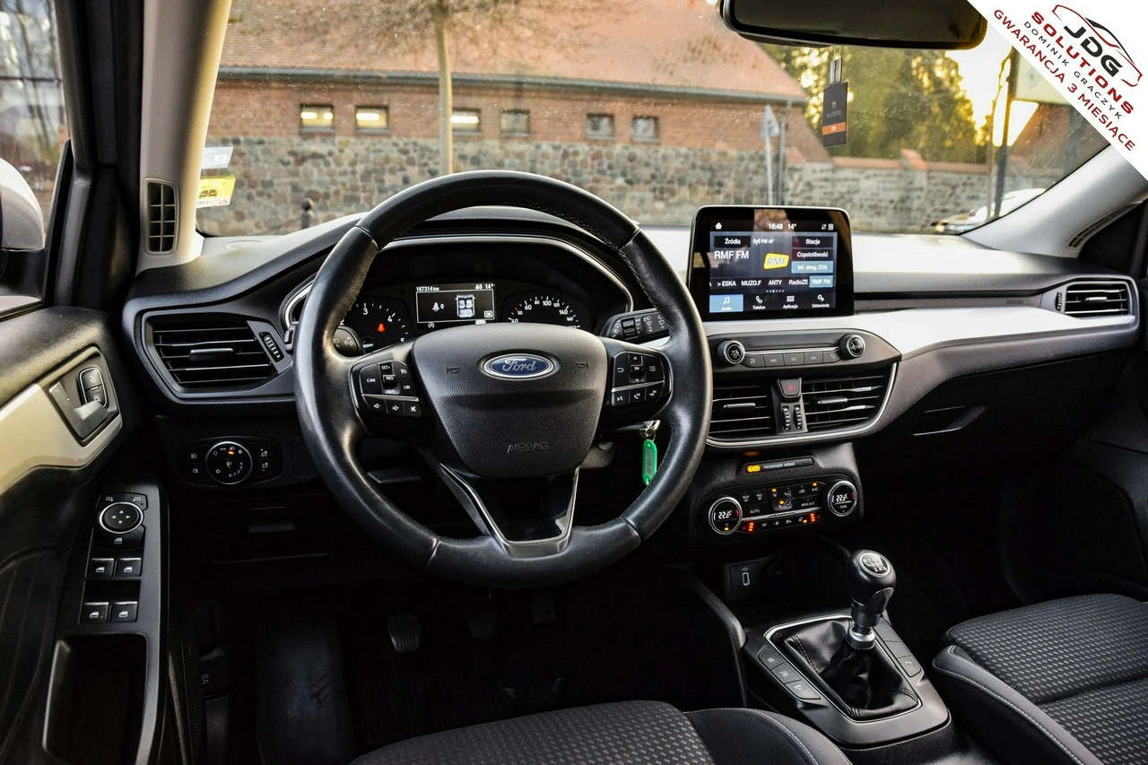Ford Focus - Zdjęcie 18