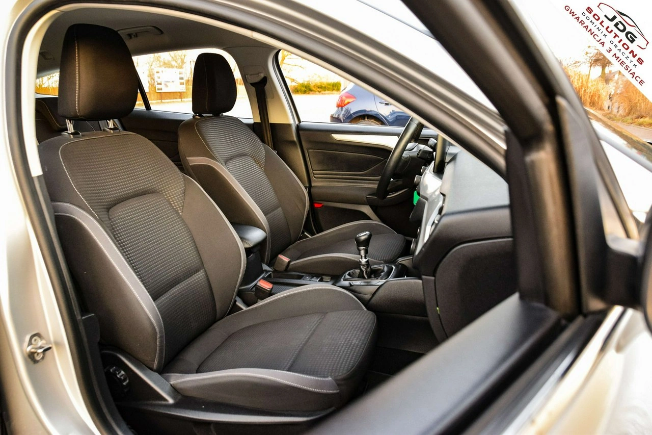 Ford Focus - Zdjęcie 27