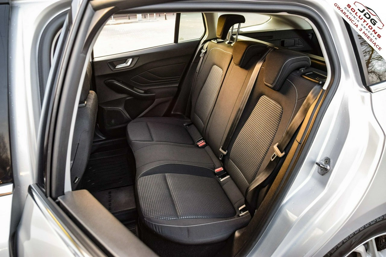 Ford Focus - Zdjęcie 31