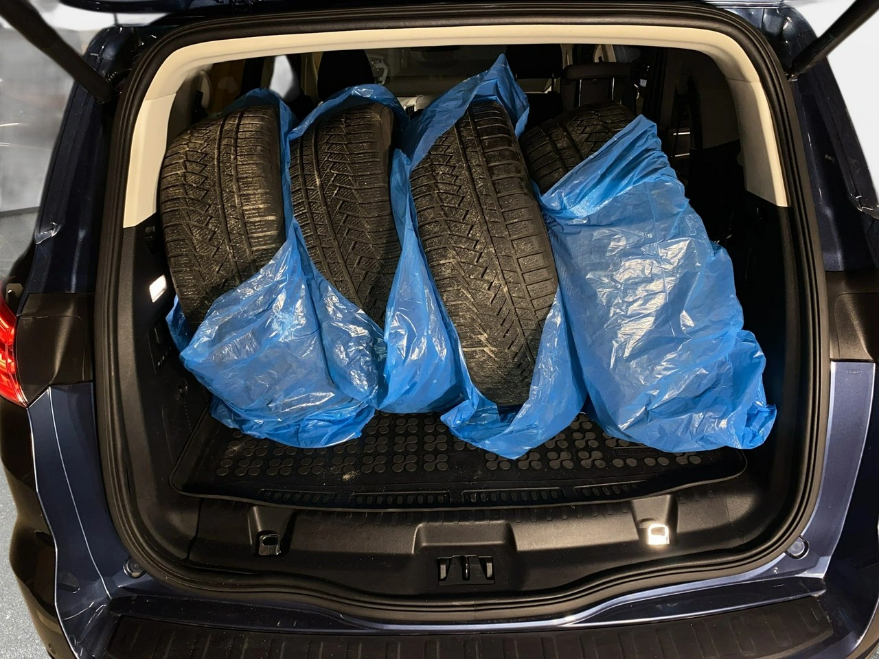 Ford S-Max - Zdjęcie 20