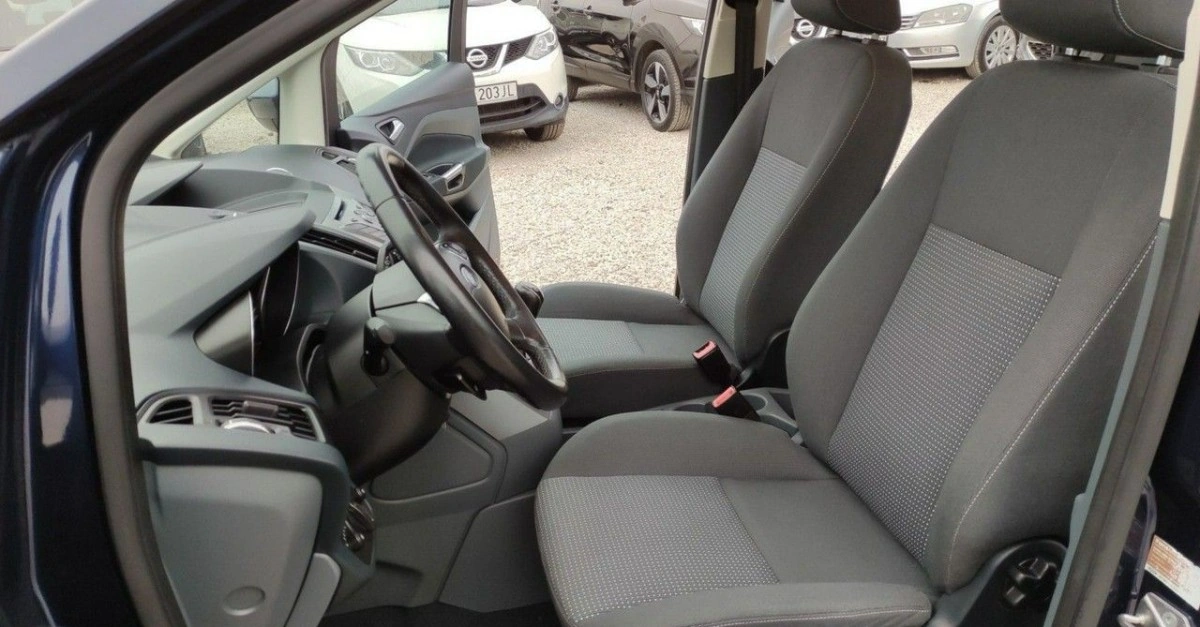 Ford C-MAX - Zdjęcie 7