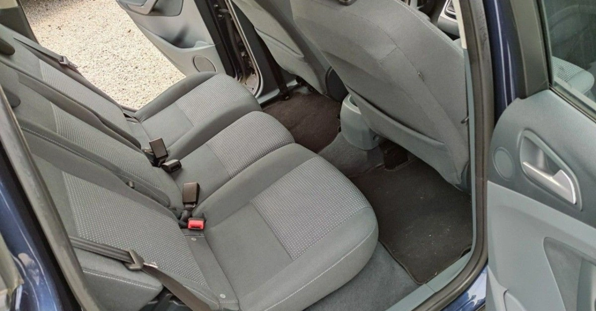 Ford C-MAX - Zdjęcie 9