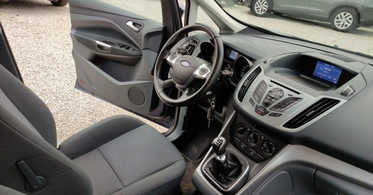 Ford C-MAX - Zdjęcie 21