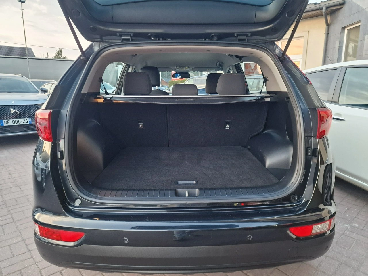 Kia Sportage - Zdjęcie 16