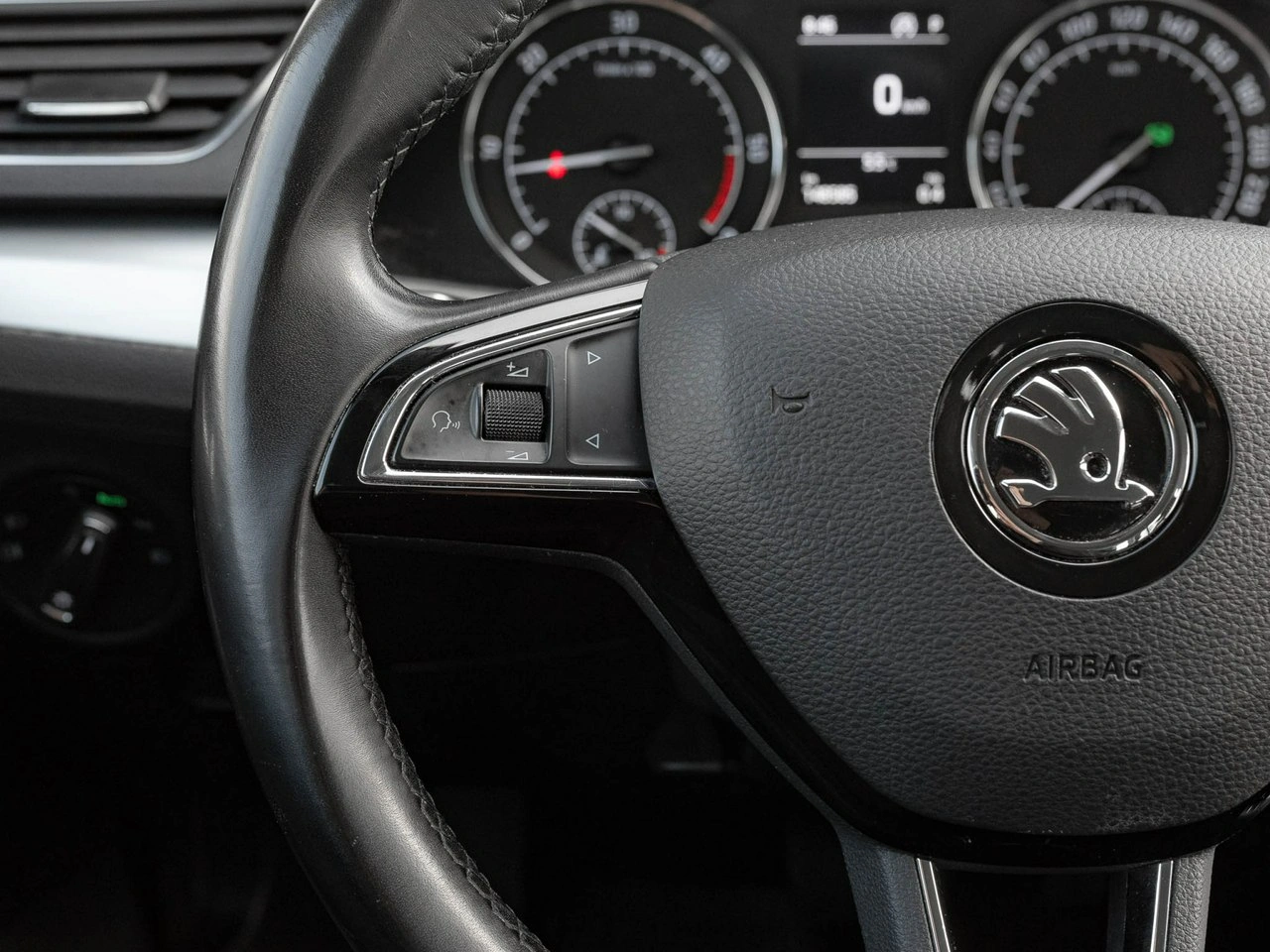 Skoda Superb - Zdjęcie 15