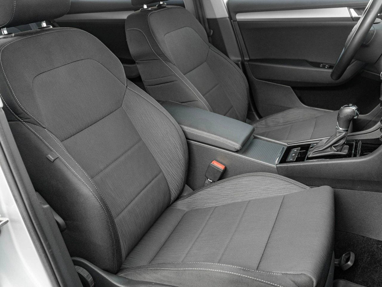 Skoda Superb - Zdjęcie 34