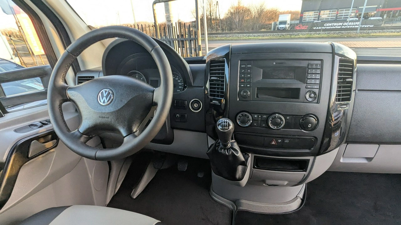 Volkswagen Crafter - Zdjęcie 16