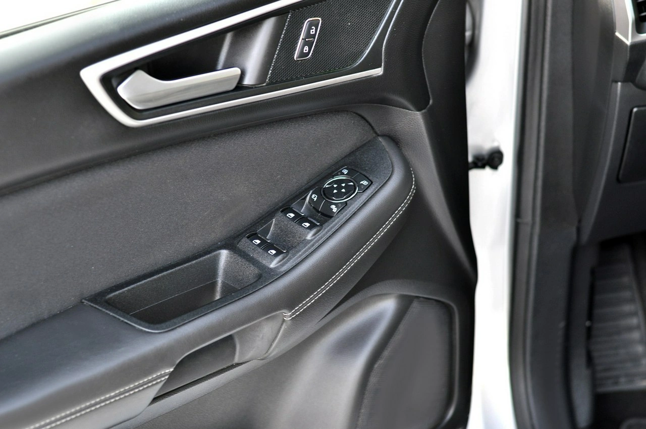 Ford S-Max - Zdjęcie 15