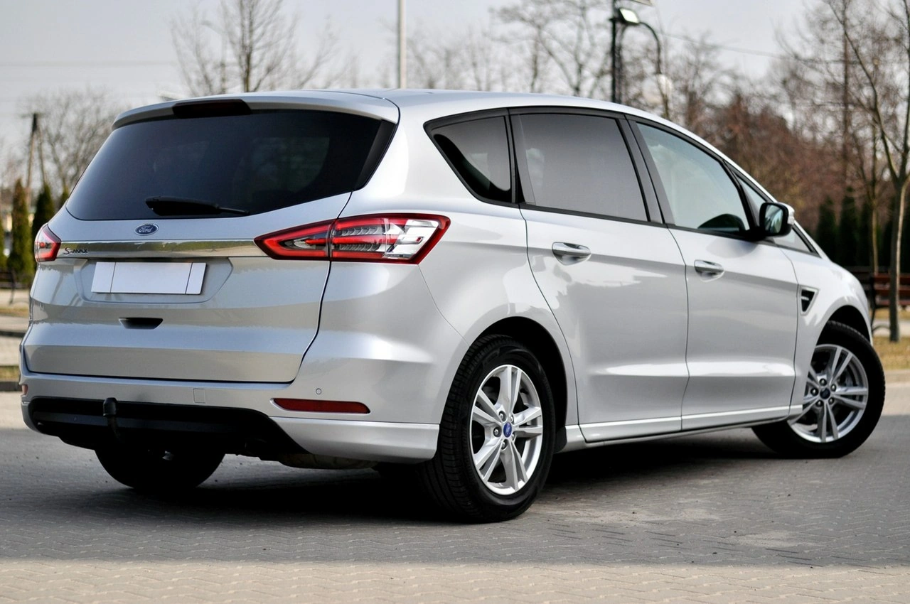 Ford S-Max - Zdjęcie 2