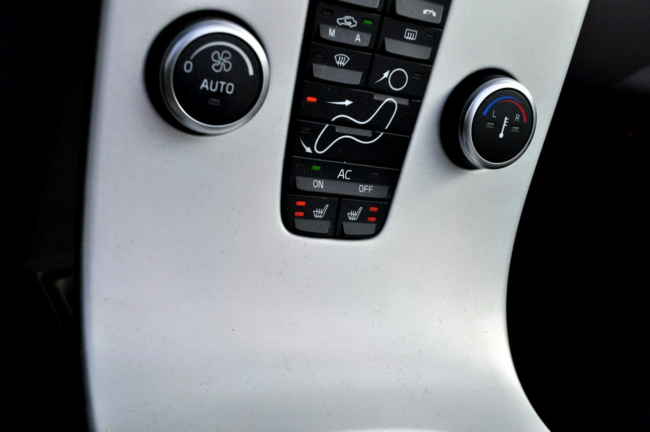 Volvo C70 - Zdjęcie 21