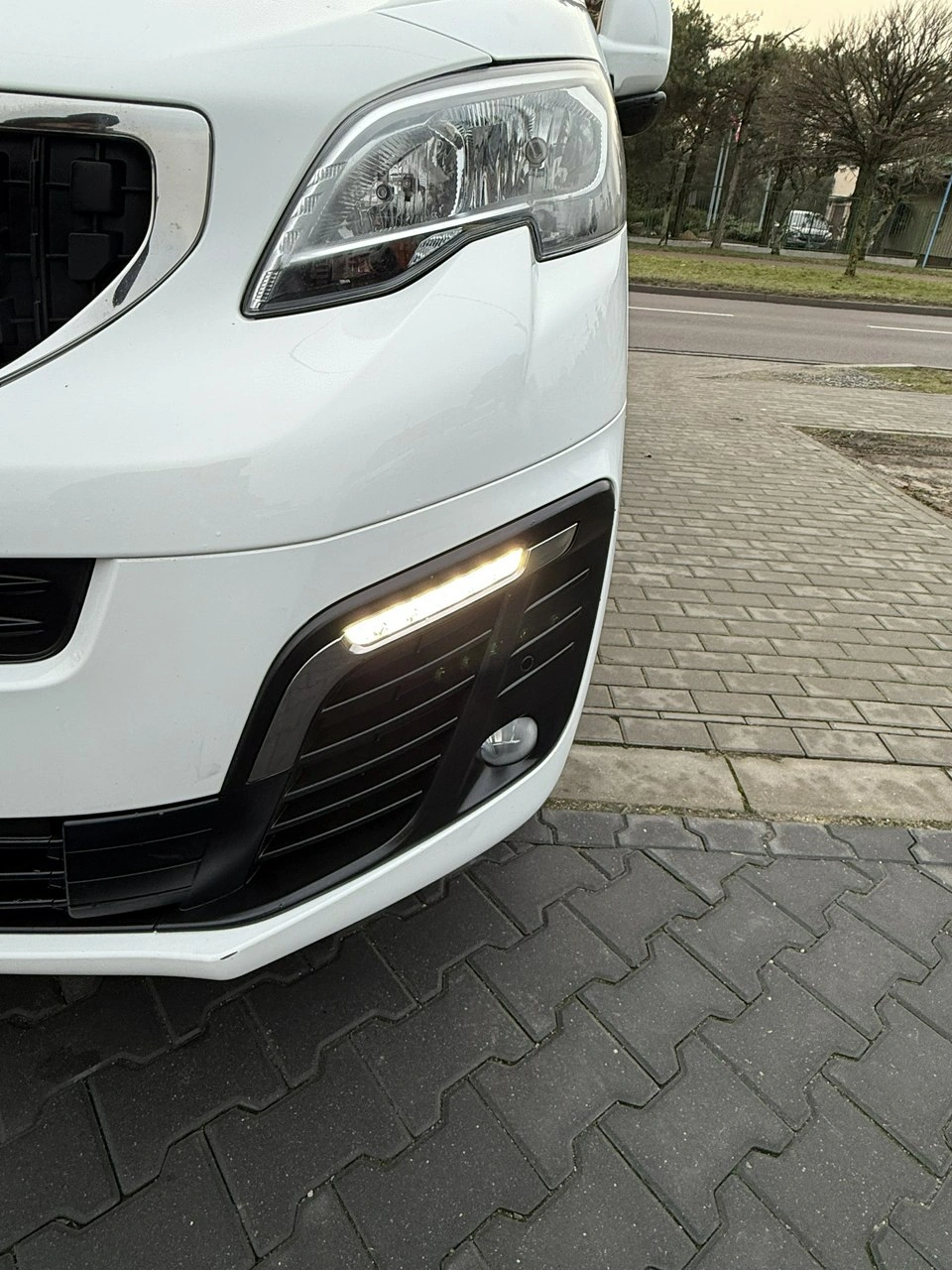 Peugeot Expert - Zdjęcie 14