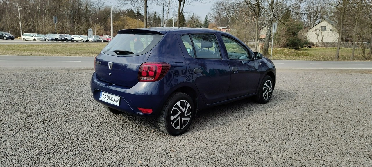 Dacia Sandero - Zdjęcie 3