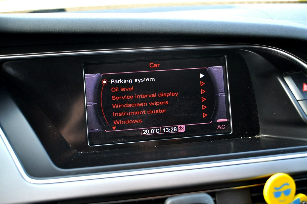 Audi A4 - Zdjęcie 15