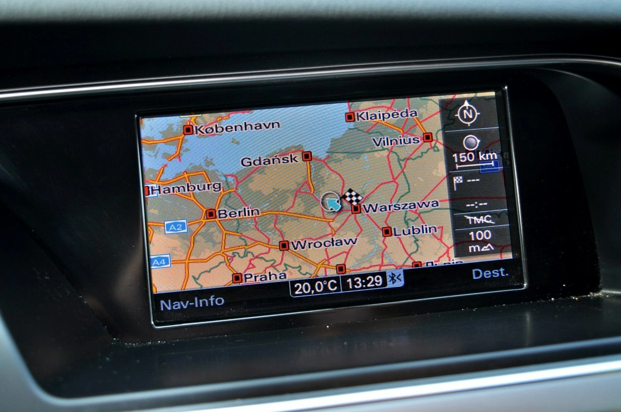 Audi A4 - Zdjęcie 17