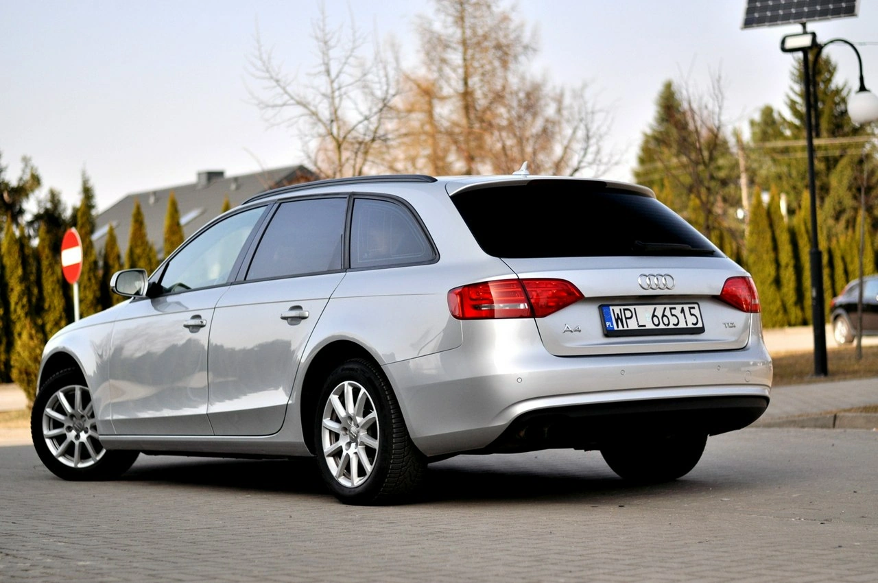 Audi A4 - Zdjęcie 23