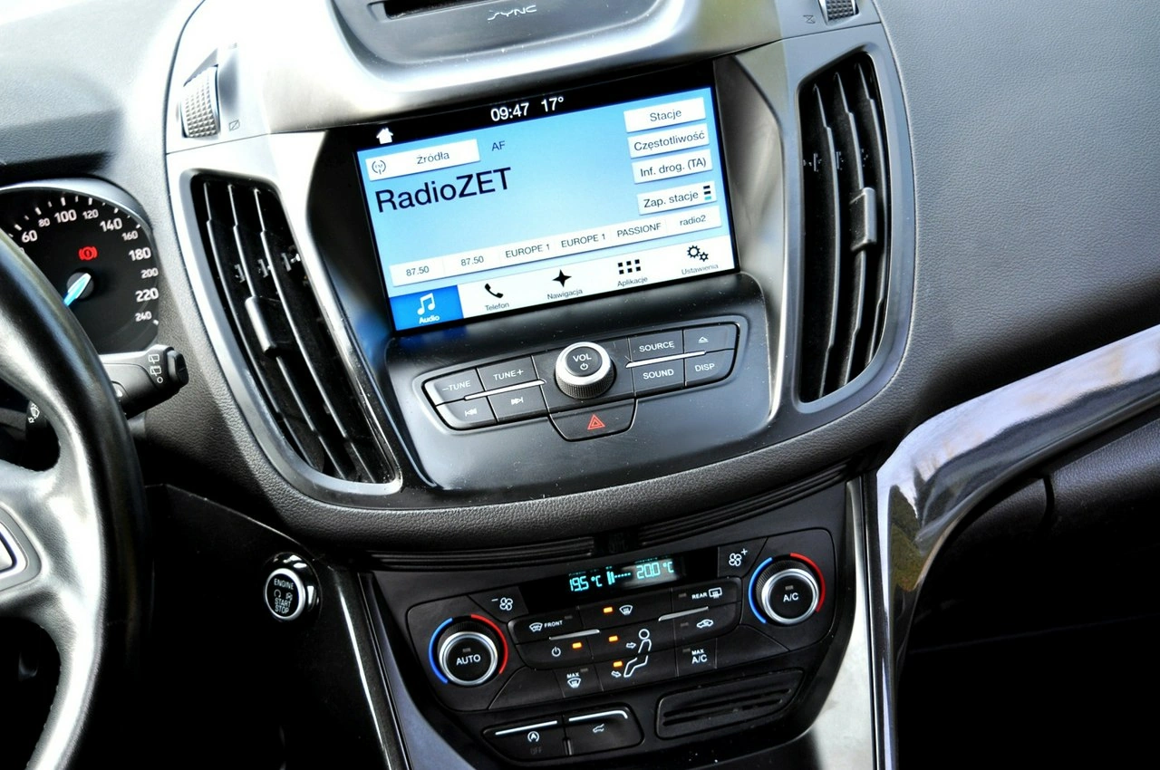 Ford Kuga - Zdjęcie 13