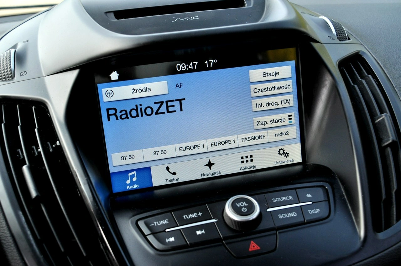 Ford Kuga - Zdjęcie 22