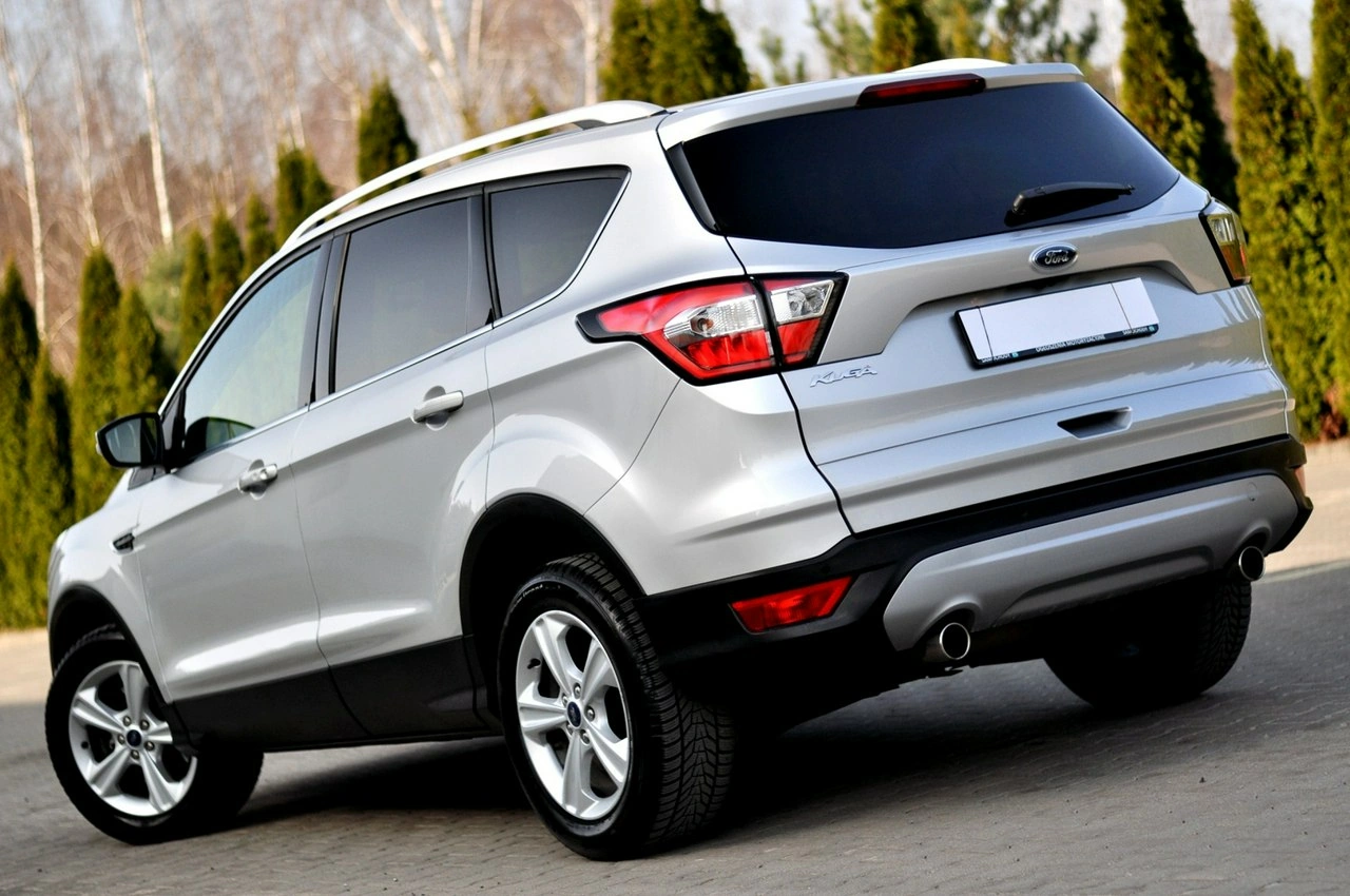 Ford Kuga - Zdjęcie 28