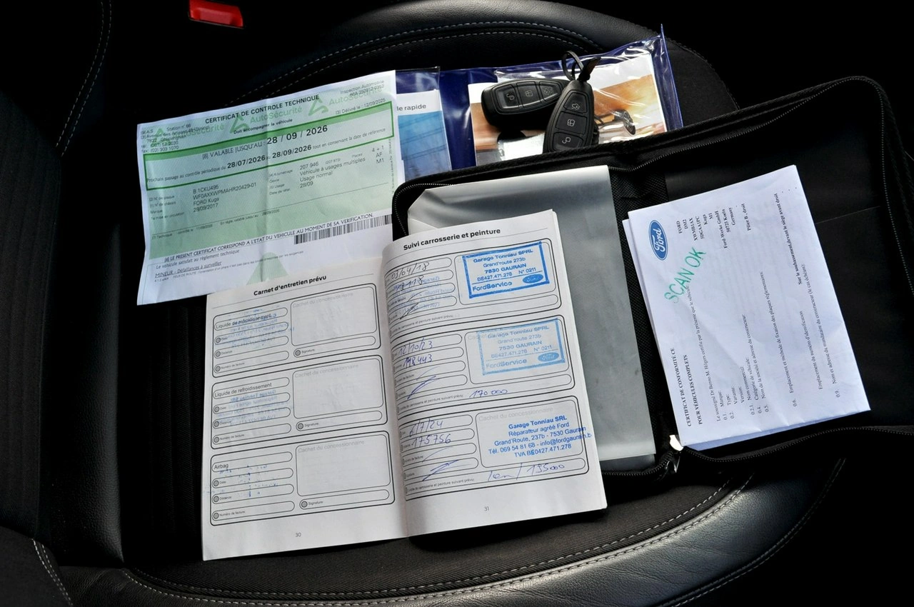 Ford Kuga - Zdjęcie 38