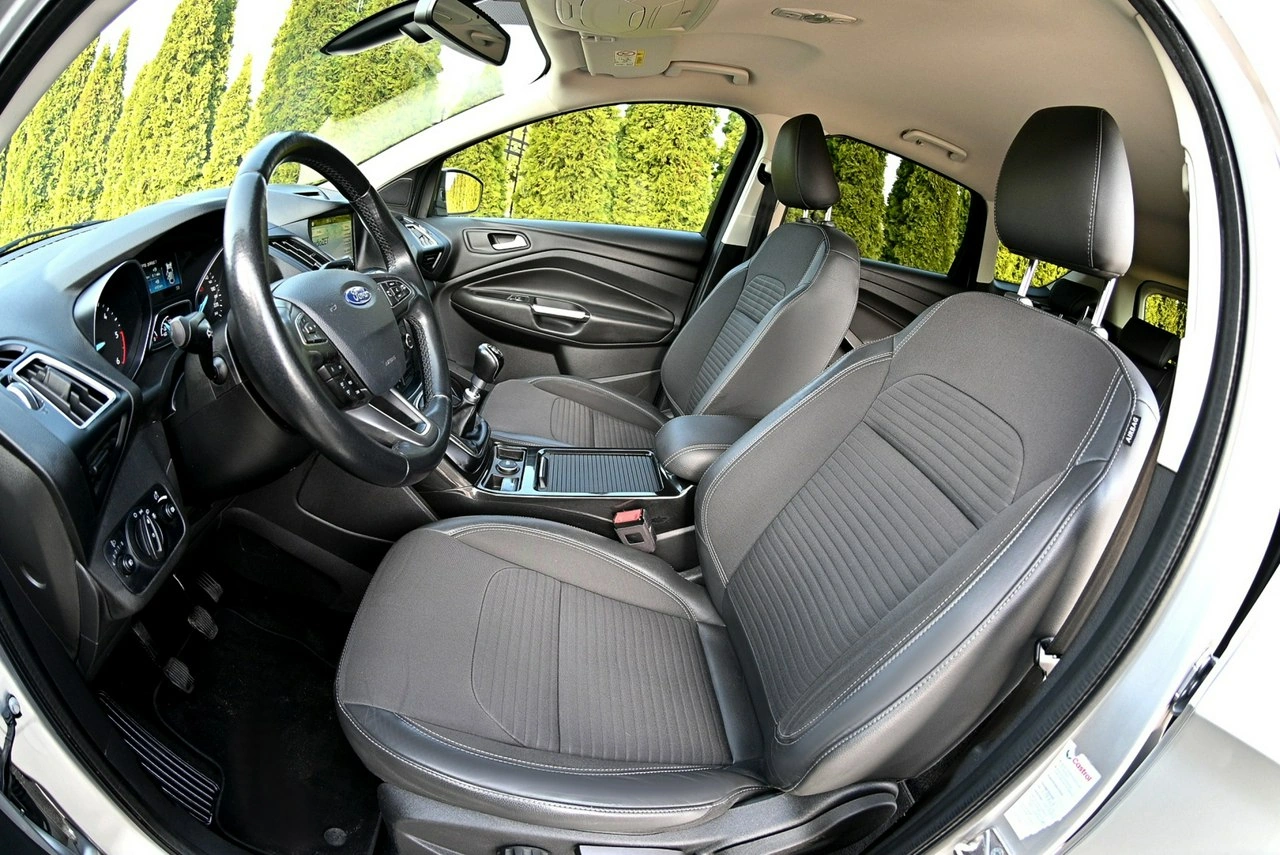 Ford Kuga - Zdjęcie 5