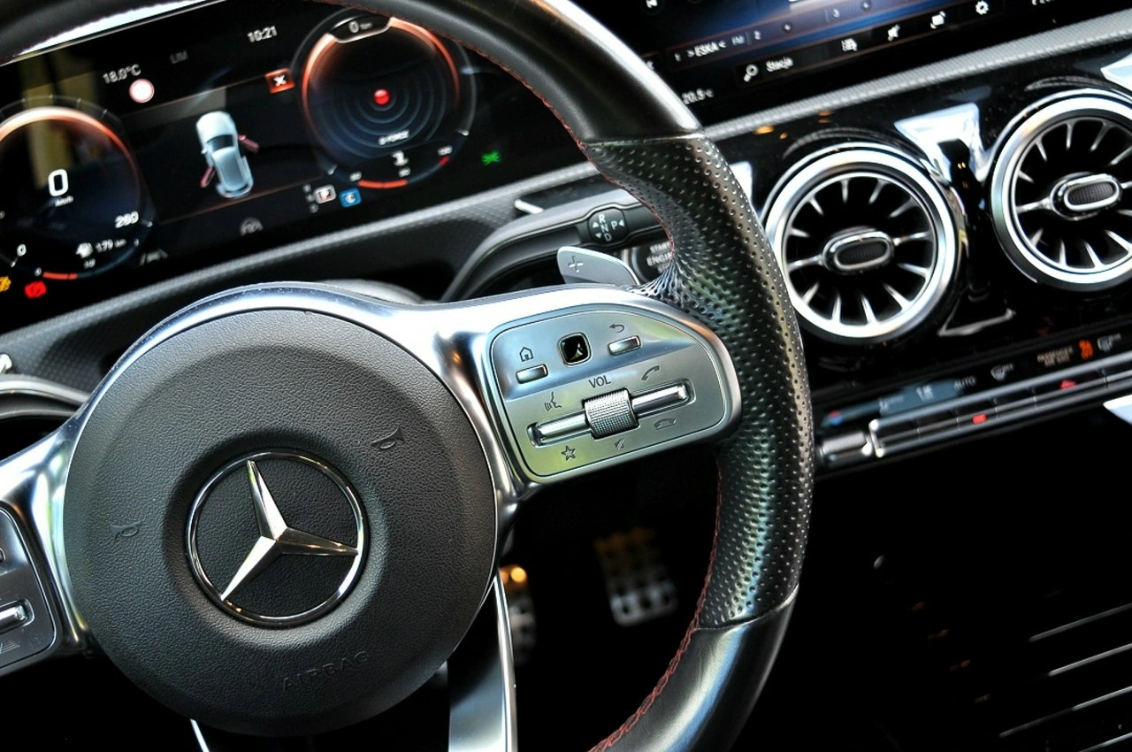 Mercedes A 180 - Zdjęcie 23